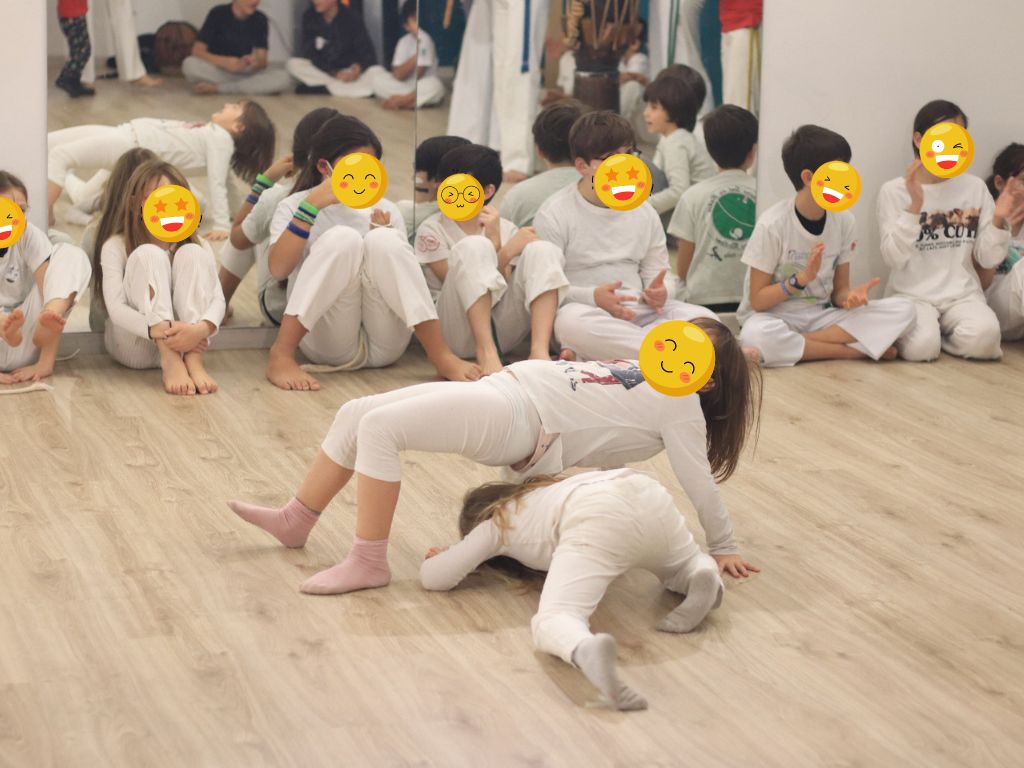 capoeira bambini roda gioco